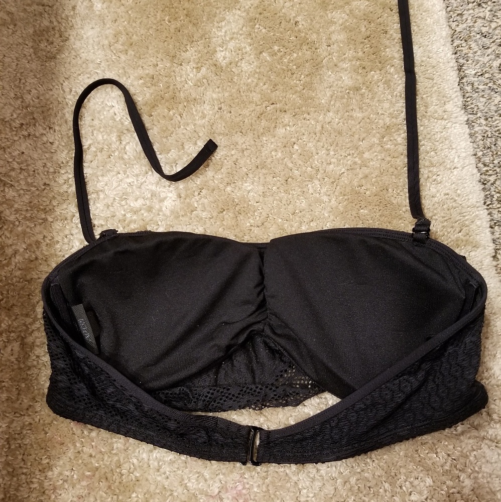 Cute flounce lace flower bikini top - Picture 4 of 5